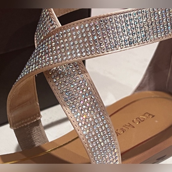 Enzo Angiolini Women’s “Eapersuit” Silver Rhinestone Sandals - Picture 5 of 9